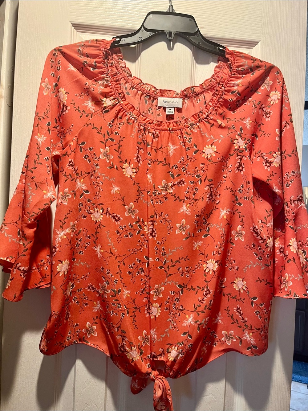 Staccato Coral Floral Tie-Hem Women's Blouse